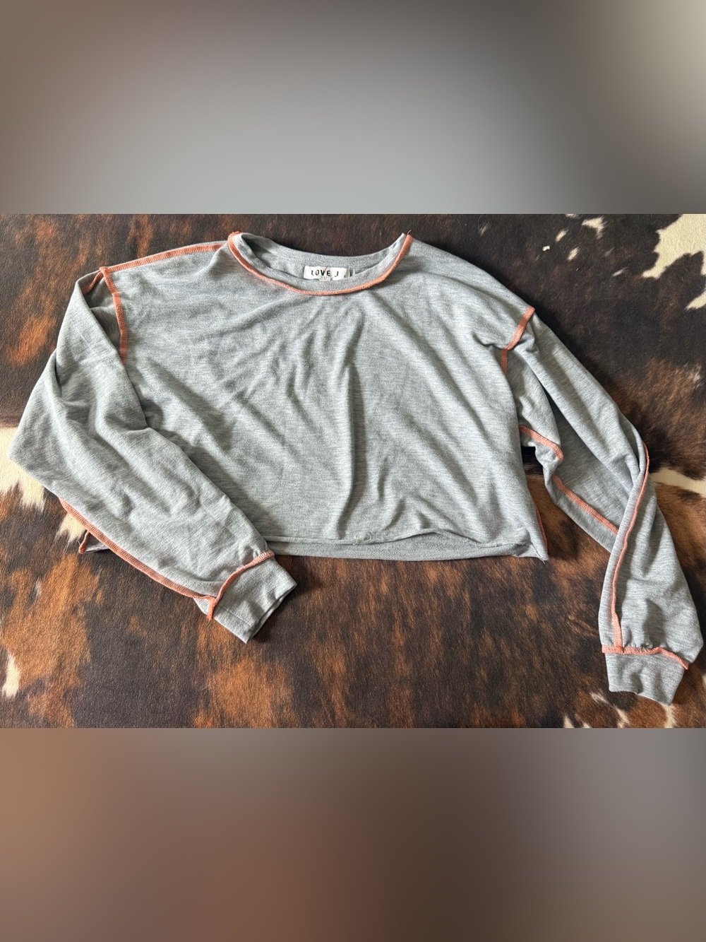 Light Gray Cropped Sweatshirt with Orange Stitching